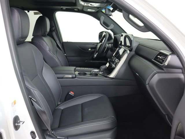 New 2026 Lexus LX 700h Luxury AWD/4WD image 13