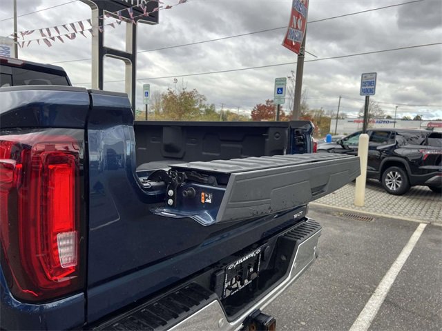Certified 2023 GMC Sierra 3500 SLT w/ SLT Premium Package image 10