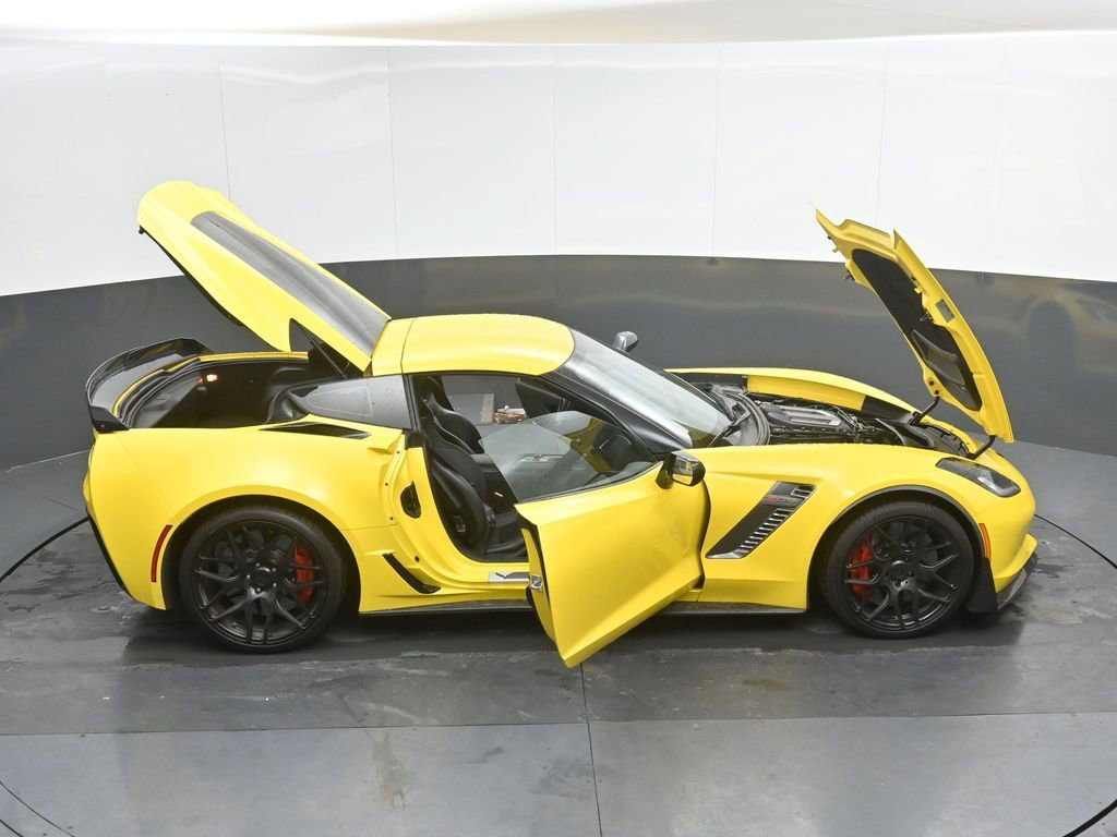 Used 2016 Chevrolet Corvette Z06 w/ Z07 Performance Package image 47
