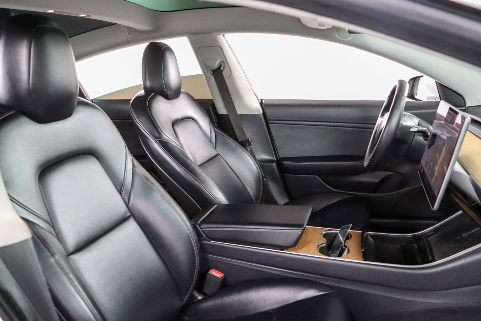 Used 2020 Tesla Model 3 Long Range AWD/4WD image 24