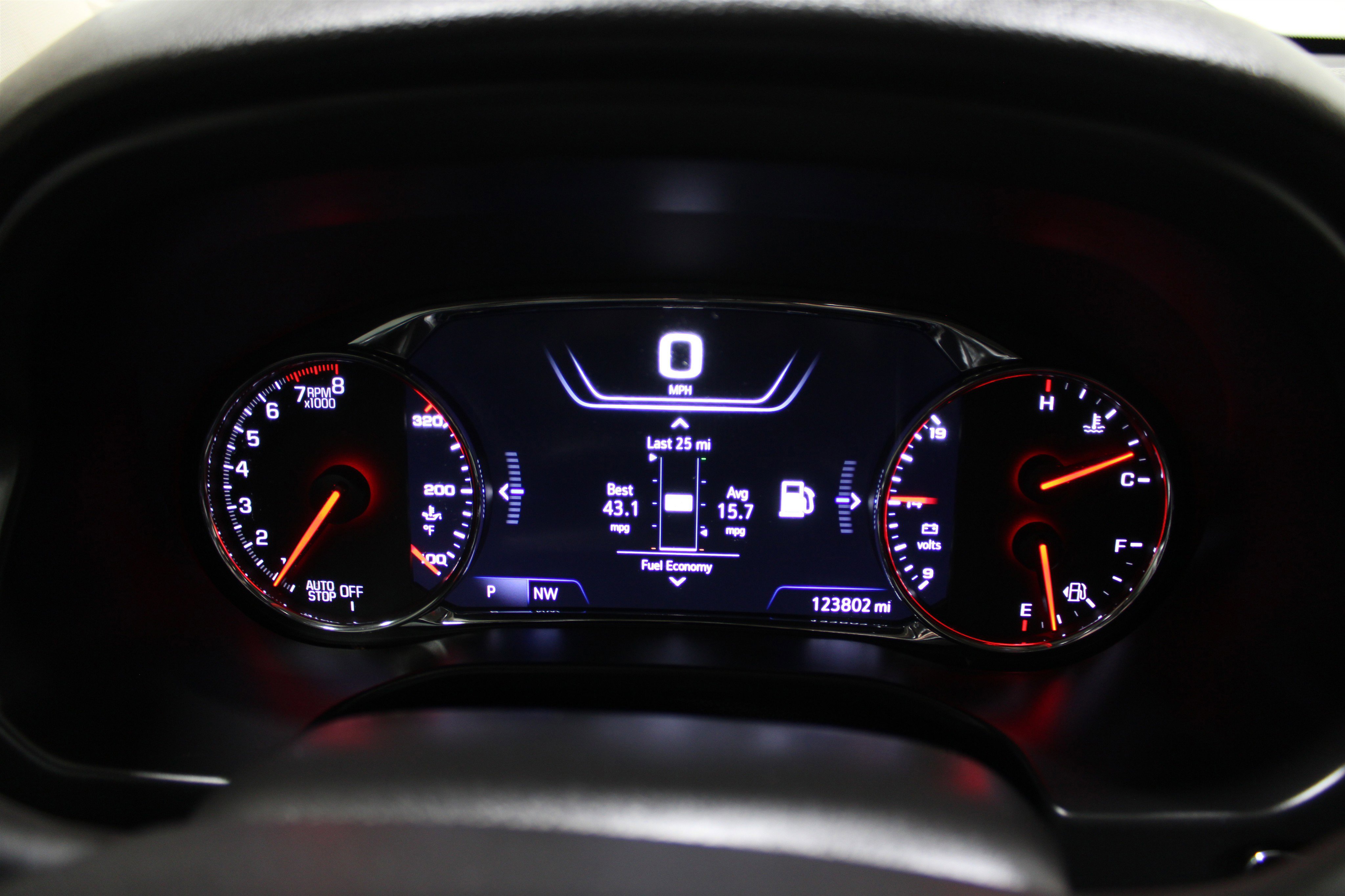 Used 2020 GMC Acadia Denali w/ Trailering Package image 16