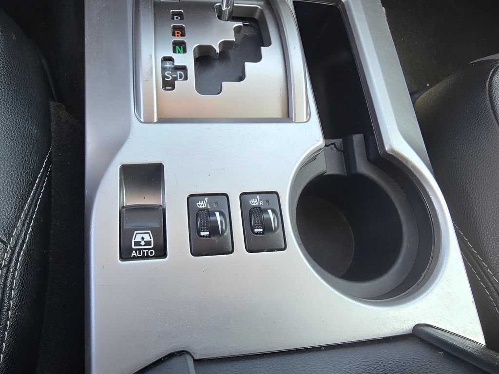 Used 2018 Toyota 4Runner SR5 Premium AWD/4WD image 22