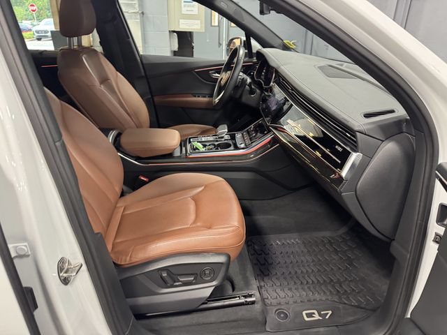 Certified 2023 Audi Q7 2.0T Premium Plus w/ Premium Plus Package AWD/4WD image 33