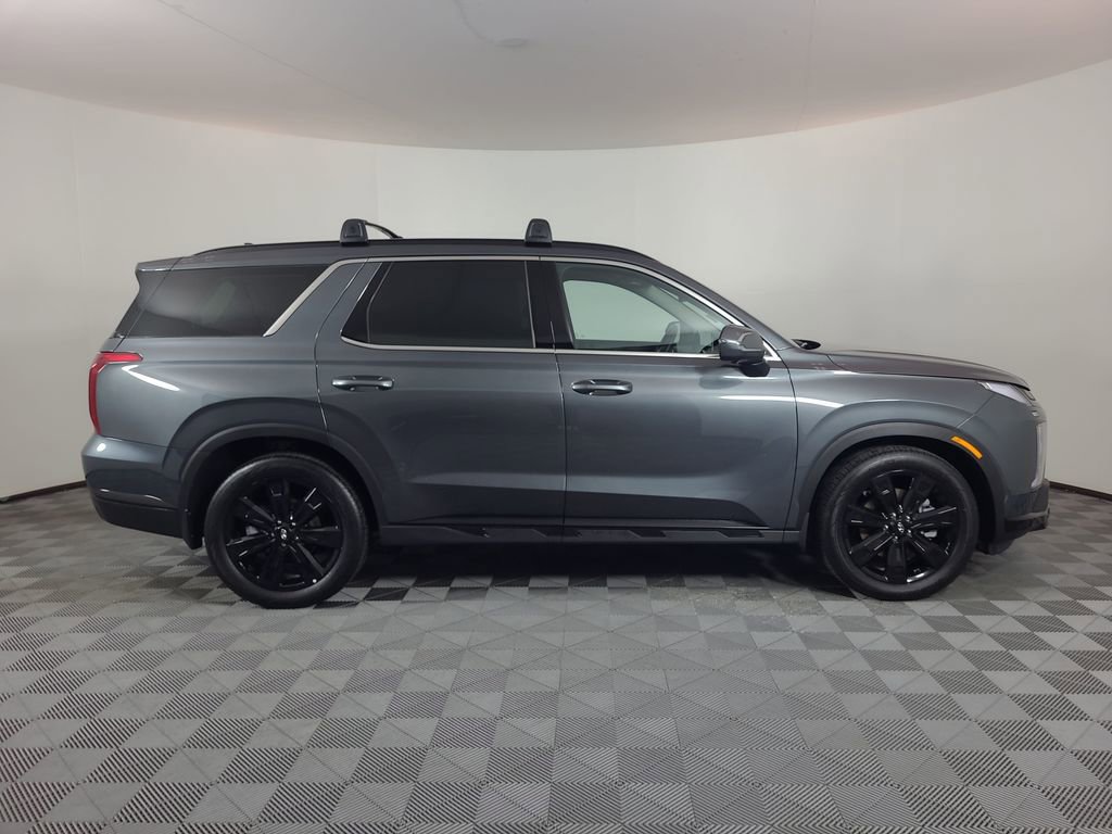 Used 2025 Hyundai Palisade XRT AWD/4WD image 2