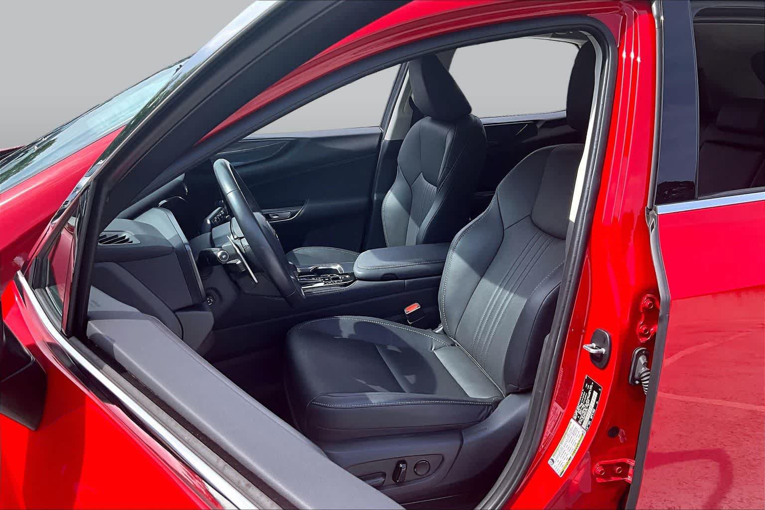 Used 2025 Lexus NX 350h AWD w/ Cold Area Package image 14