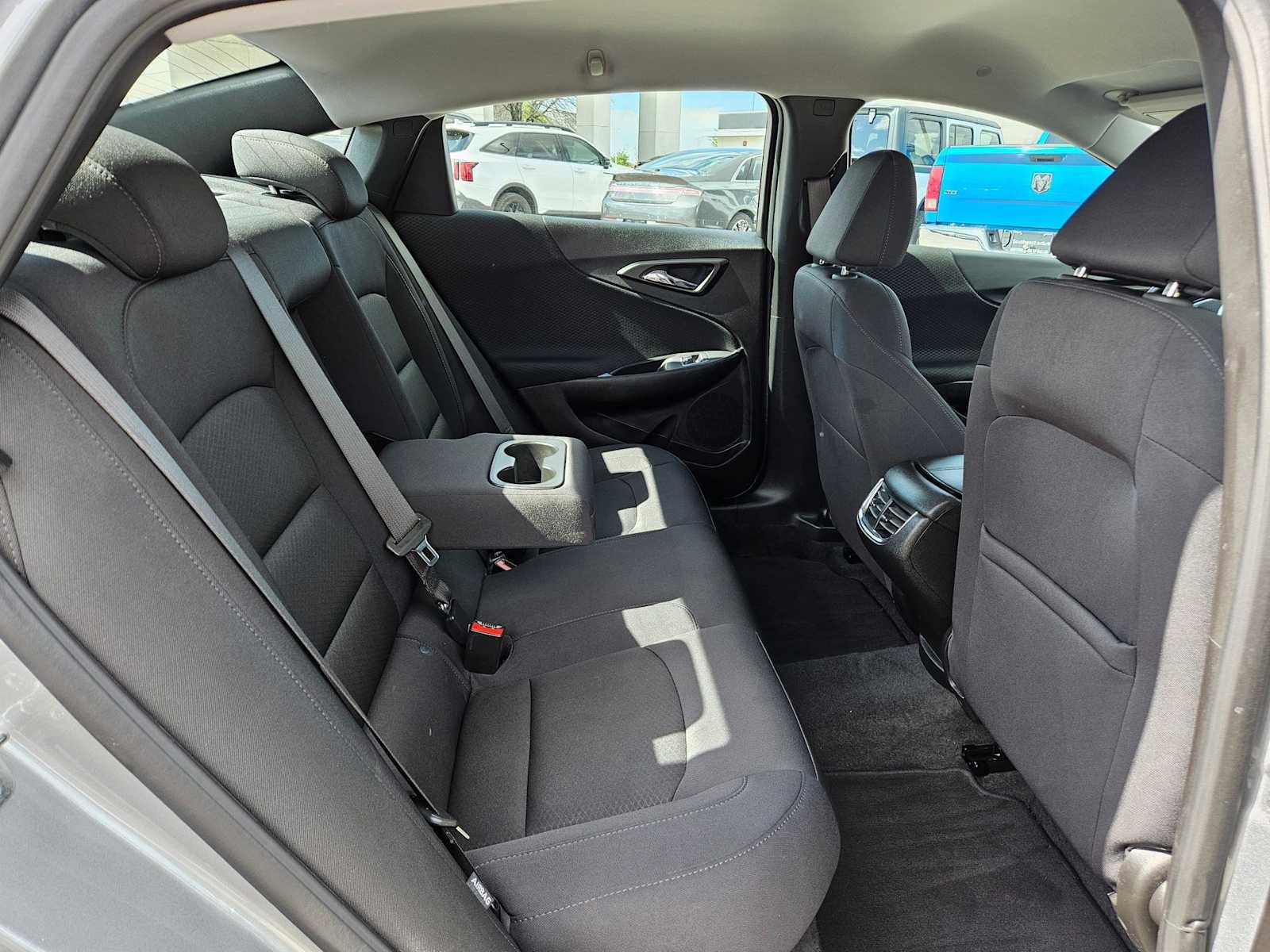 Used 2025 Chevrolet Malibu LT image 17