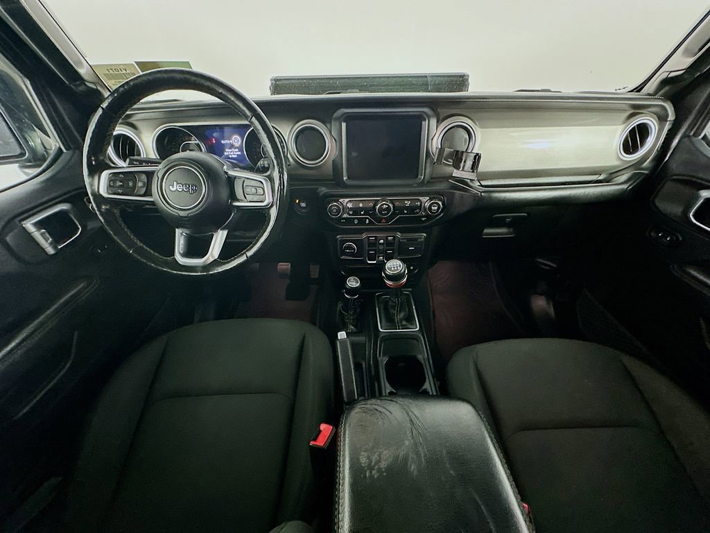 Used 2019 Jeep Wrangler Unlimited Sahara AWD/4WD image 10