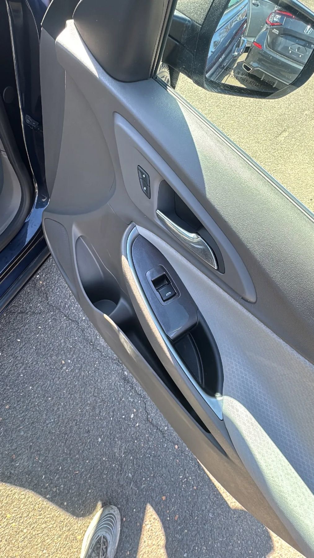 Used 2018 Chevrolet Malibu LS image 21