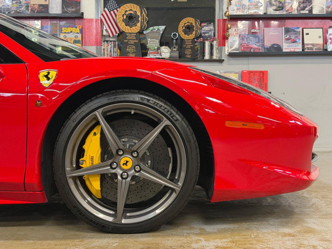 Used 2014 Ferrari 458 Spider RWD image 13