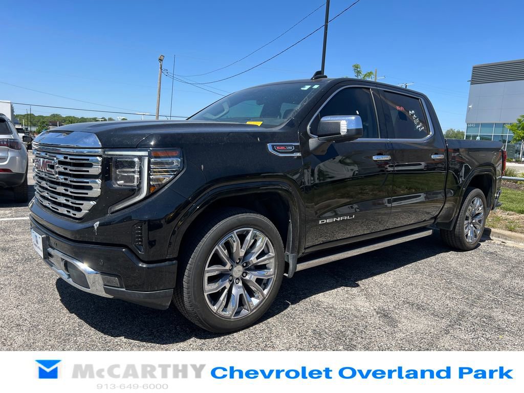 Used 2022 GMC Sierra 1500 Denali w/ Denali Reserve Package AWD/4WD image 7