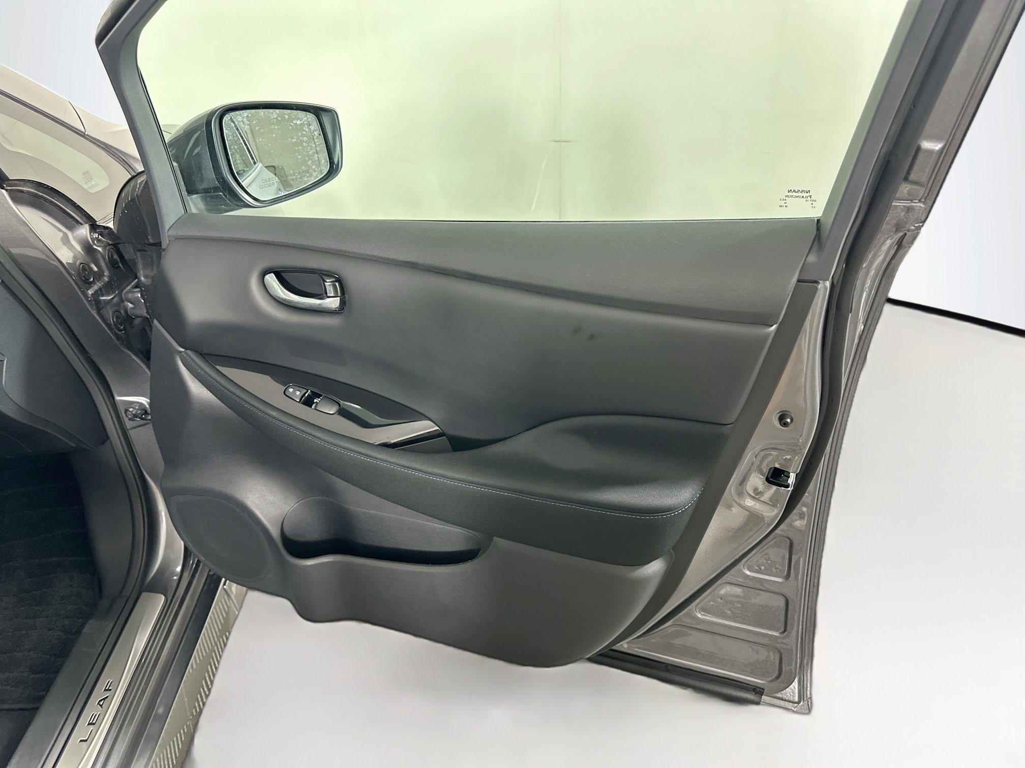 Used 2024 Nissan Leaf SV Plus FWD image 31