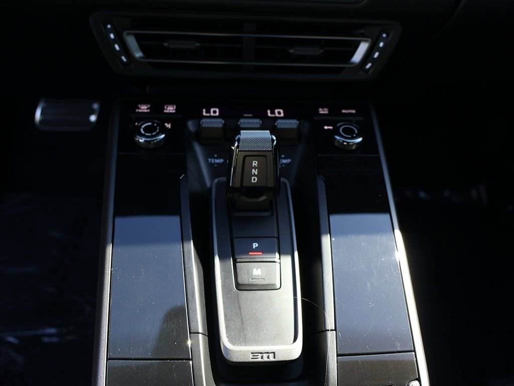 Used 2023 Porsche 911 Carrera w/ Premium Package image 52