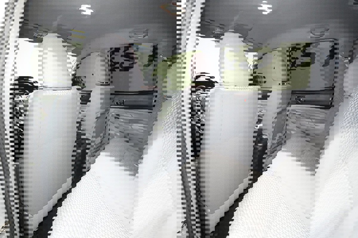 Used 2013 Toyota Tacoma PreRunner w/ Convenience Pkg image 10