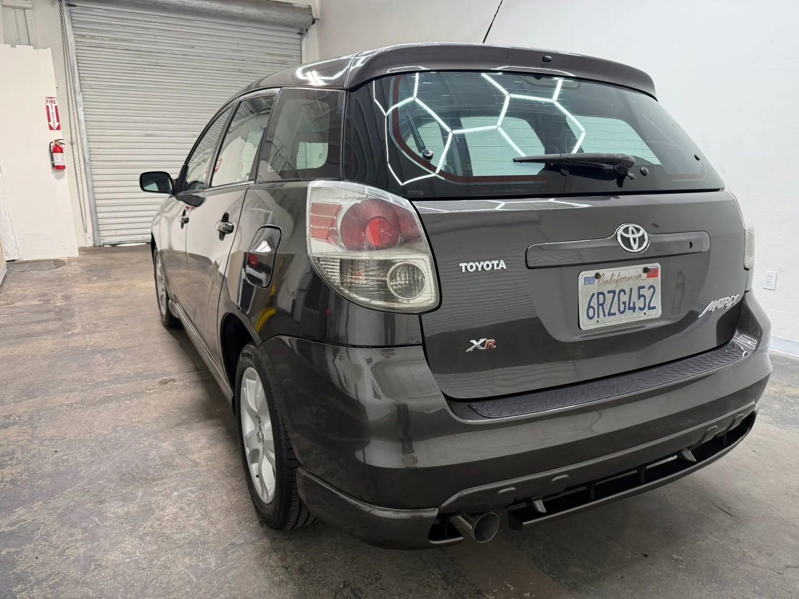 Used 2005 Toyota Matrix XR FWD image 10