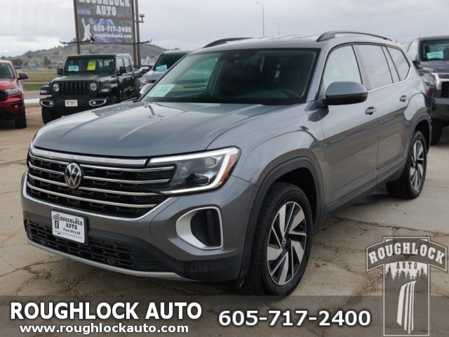 Used 2024 Volkswagen Atlas SE