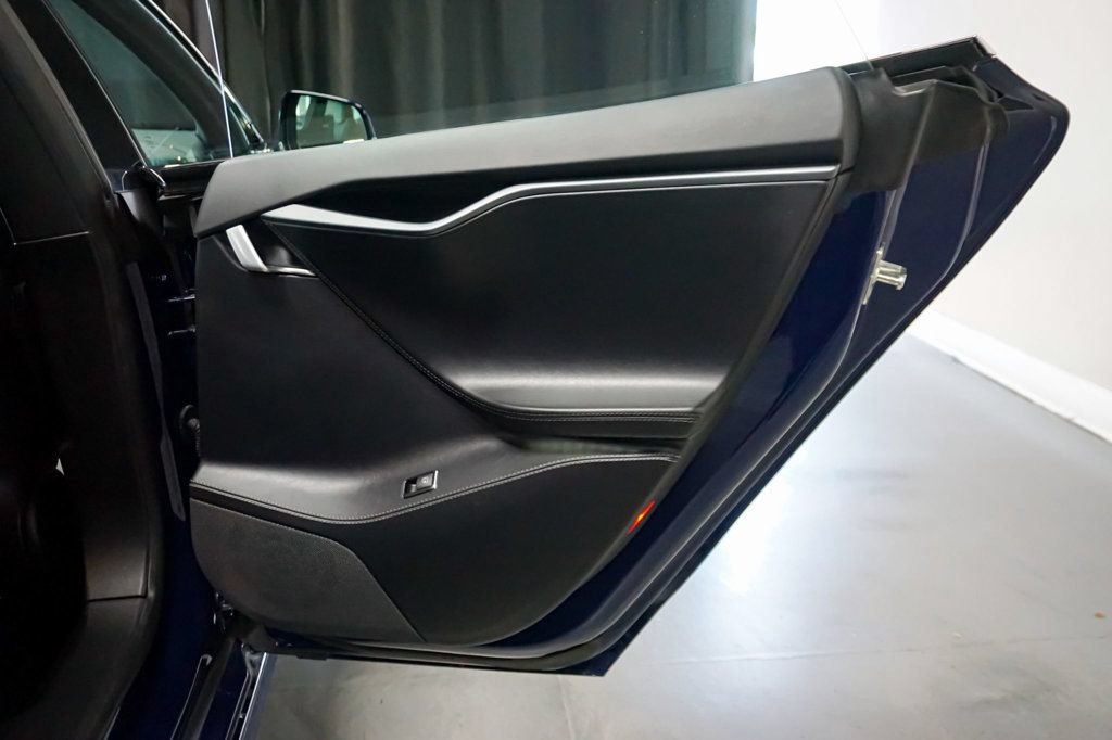 Used 2018 Tesla Model S AWD image 57