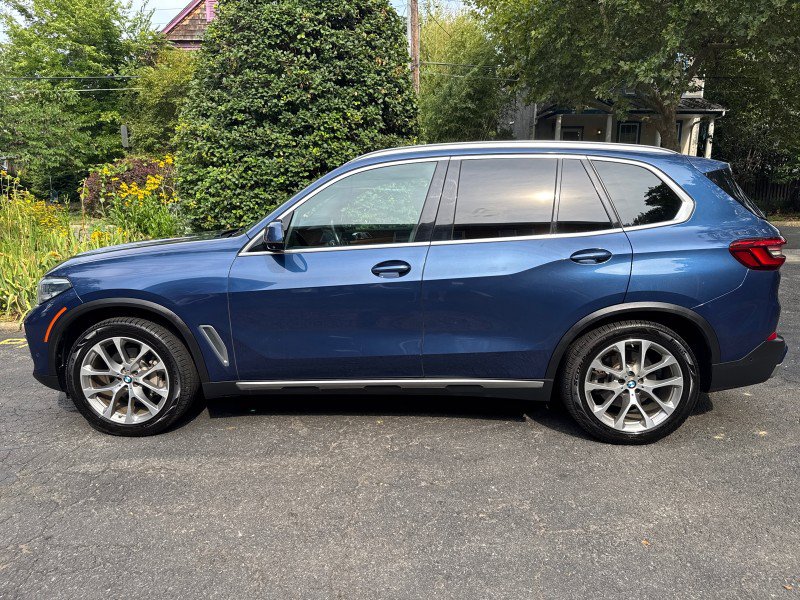 Used 2019 BMW X5 xDrive40i w/ Premium Package AWD/4WD image 7