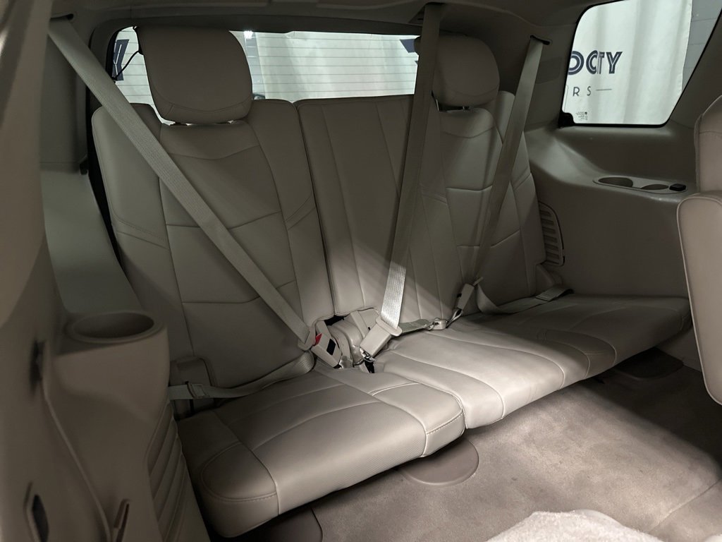 Used 2018 Cadillac Escalade Luxury image 39