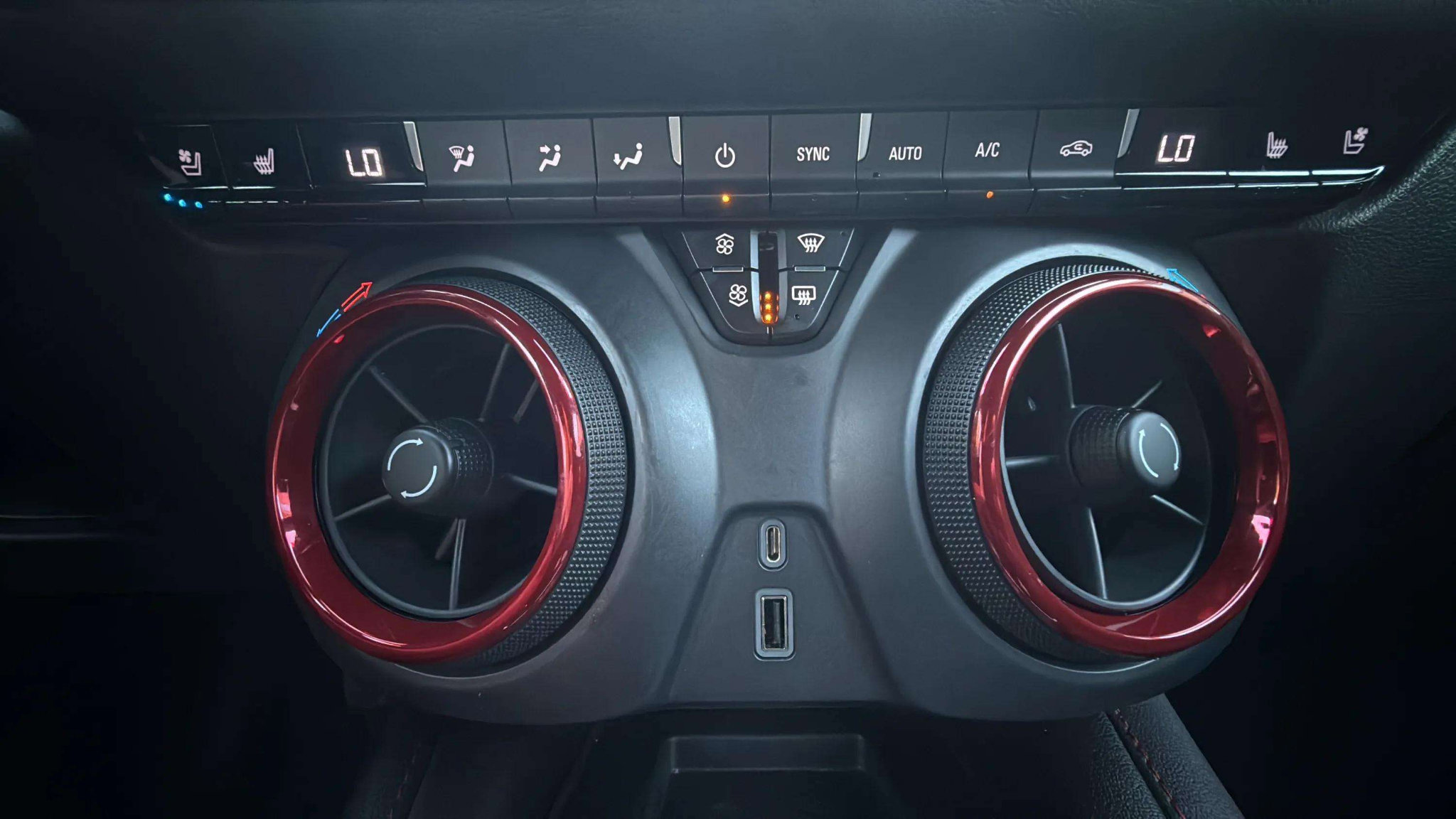 Used 2022 Chevrolet Blazer RS w/ Enhanced Convenience Package image 35