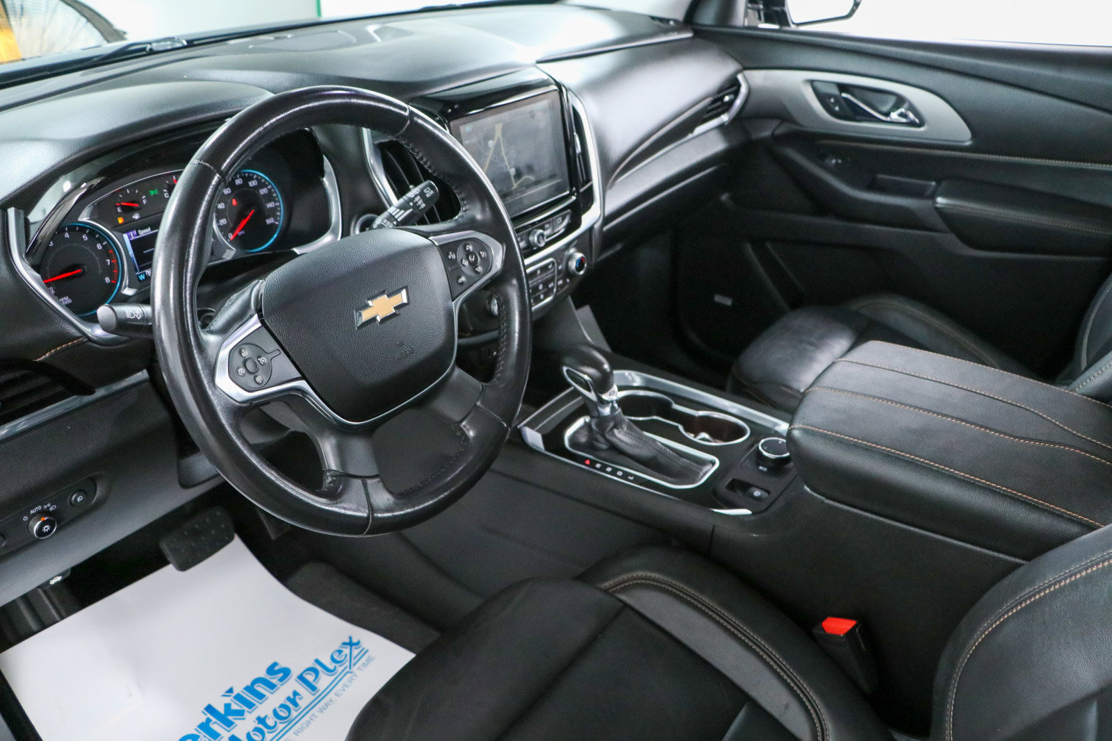 Used 2018 Chevrolet Traverse LT FWD image 26
