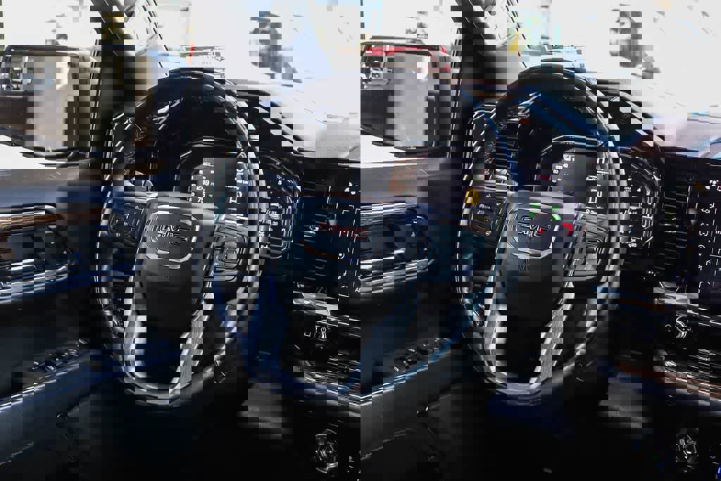 Used 2024 GMC Sierra 1500 Elevation w/ X31 Off-Road Package image 16