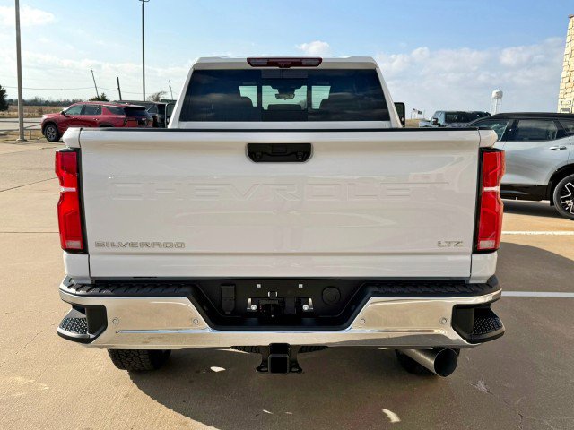 New 2026 Chevrolet Silverado 2500 LTZ w/ LTZ Premium Package image 4