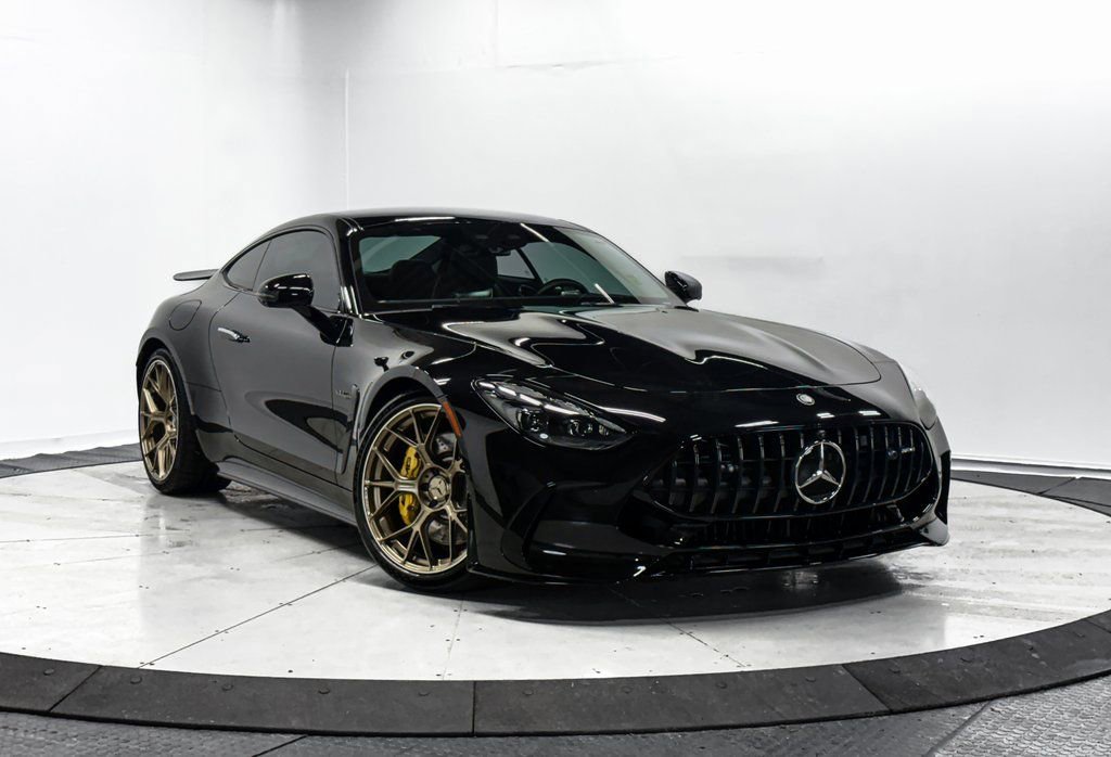 Used 2025 Mercedes-Benz AMG GT 63 image 1