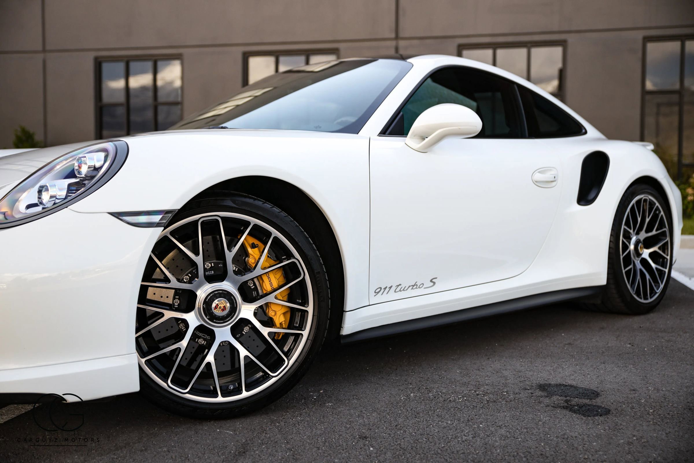 Used 2014 Porsche 911 Turbo S AWD/4WD image 5