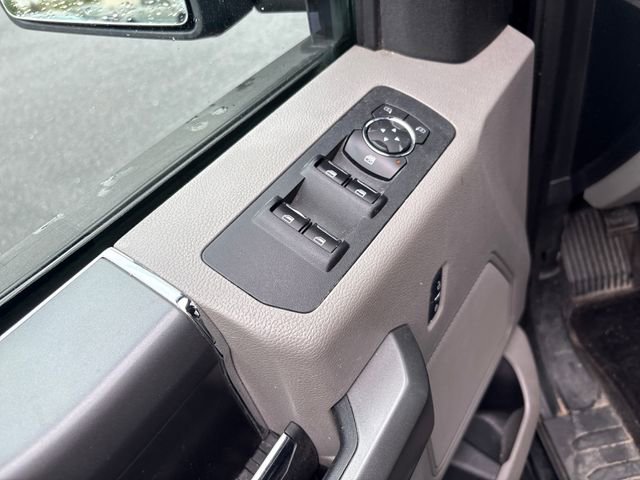 Used 2016 Ford F150 XLT w/ Equipment Group 302A Luxury image 18