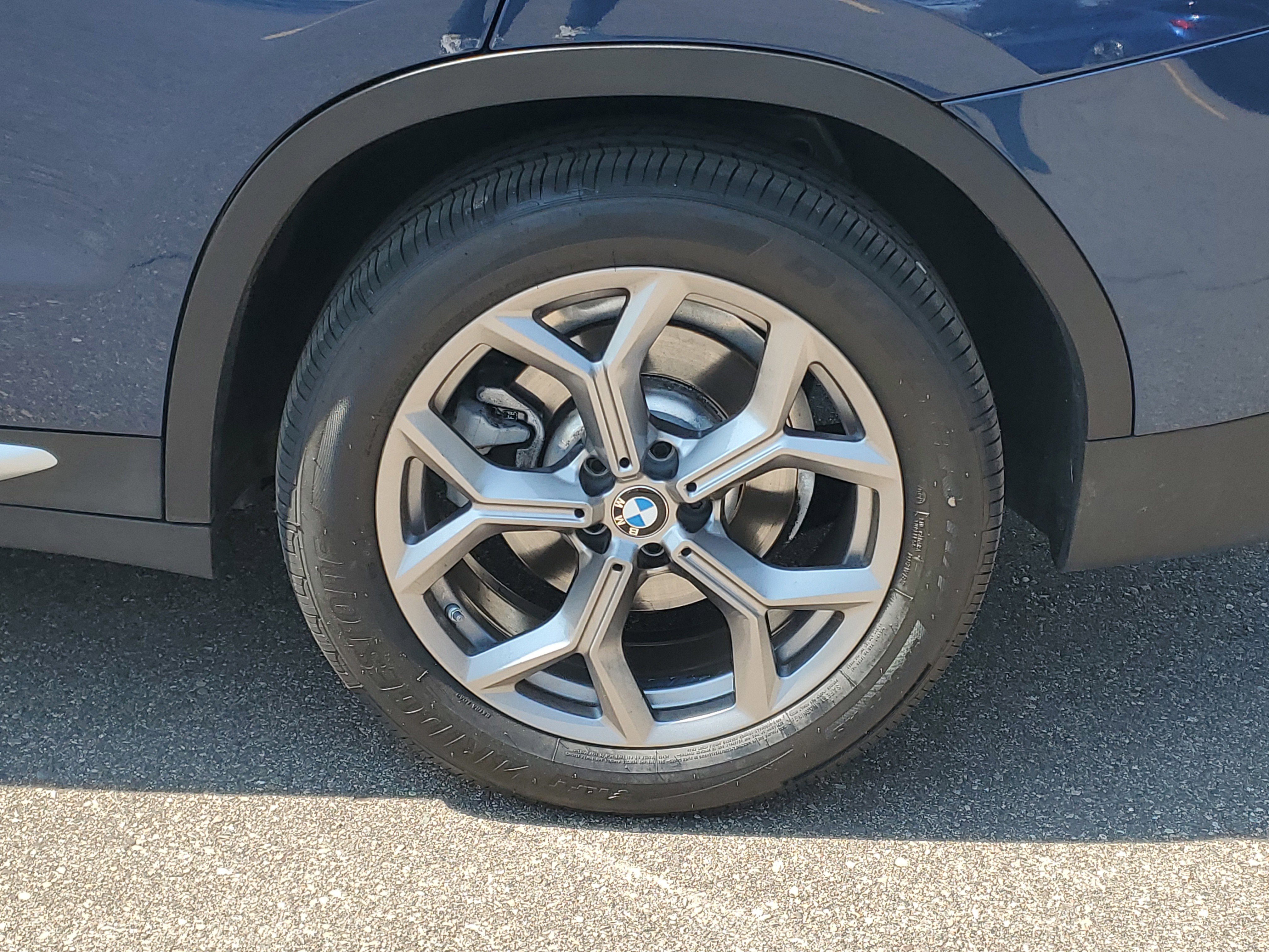 Certified 2023 BMW X3 xDrive30i w/ Premium Package image 28
