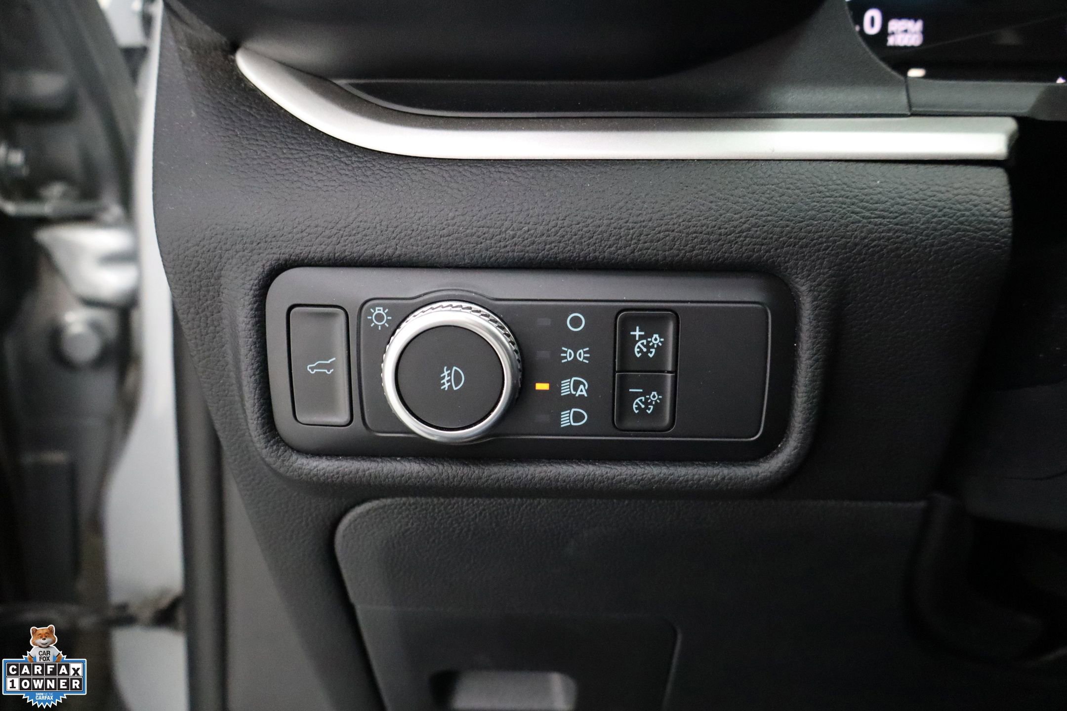 Used 2021 Ford Explorer XLT w/ Equipment Group 202A image 15