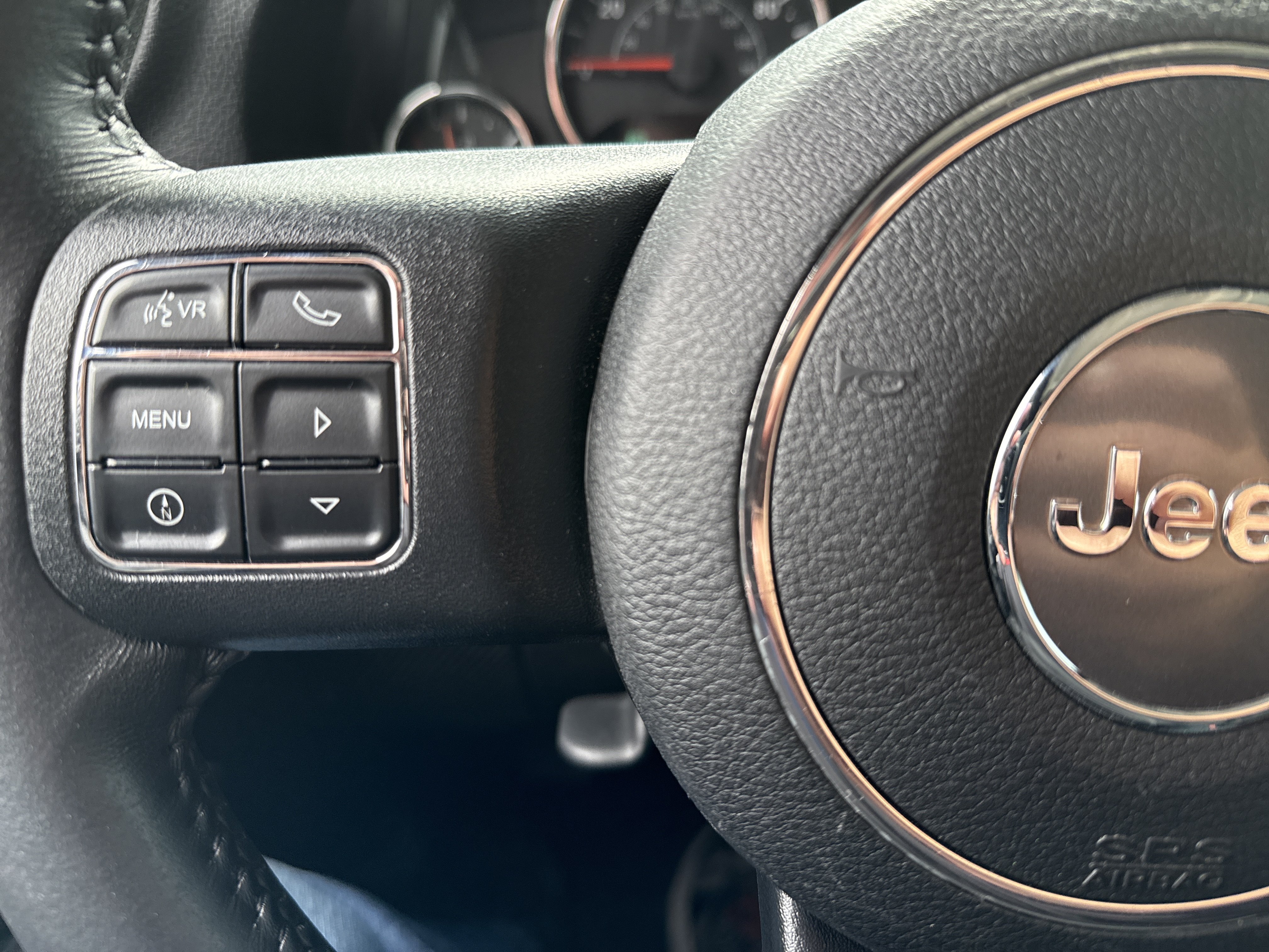 Used 2017 Jeep Wrangler Unlimited Sport w/ Connectivity Group AWD/4WD image 17
