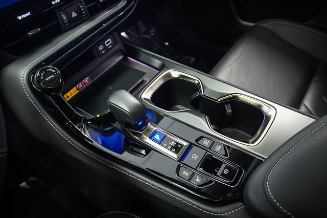 Certified 2025 Lexus NX 450h+ AWD w/ Accessory Package (2T) image 17