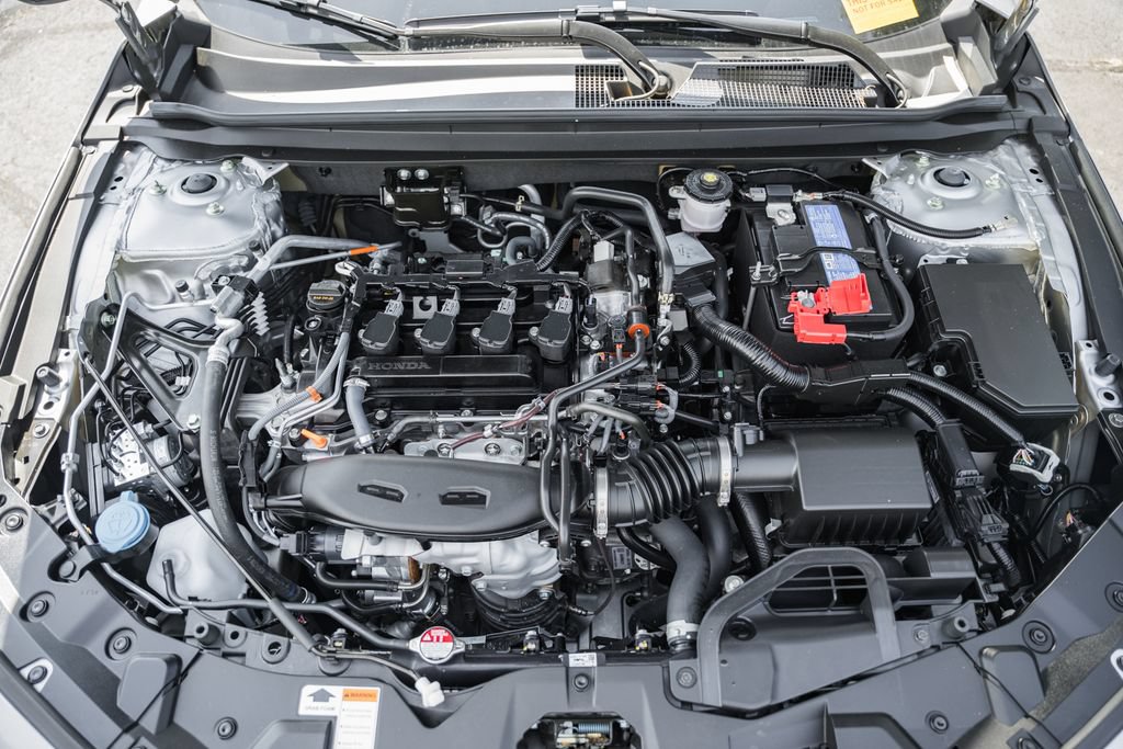 Certified 2025 Honda Accord SE image 14