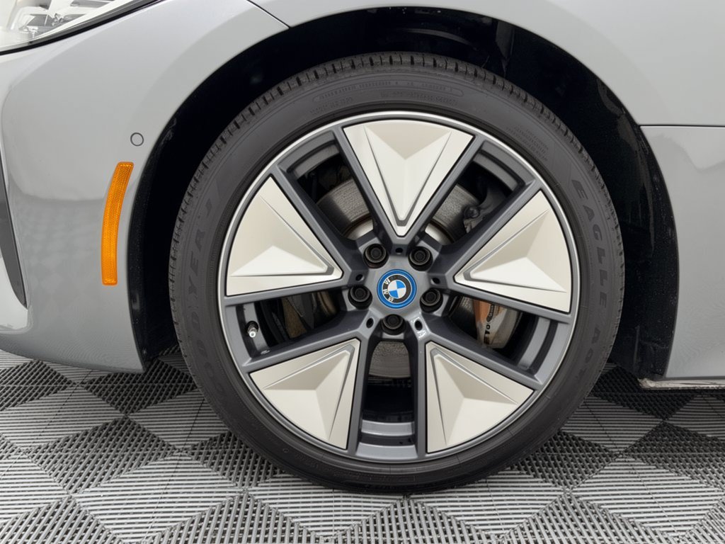 Certified 2024 BMW i4 eDrive35 w/ Premium Package RWD image 13