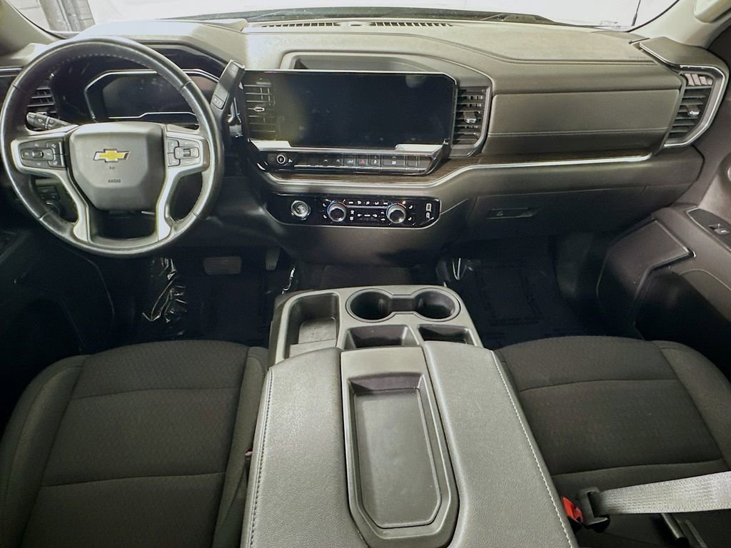 Used 2022 Chevrolet Silverado 1500 LT image 16