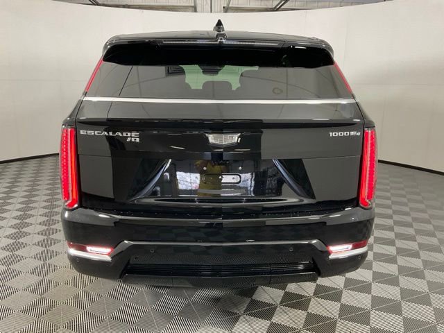 New 2025 Cadillac Escalade IQ Luxury 1 w/ Smart Trailering package image 5