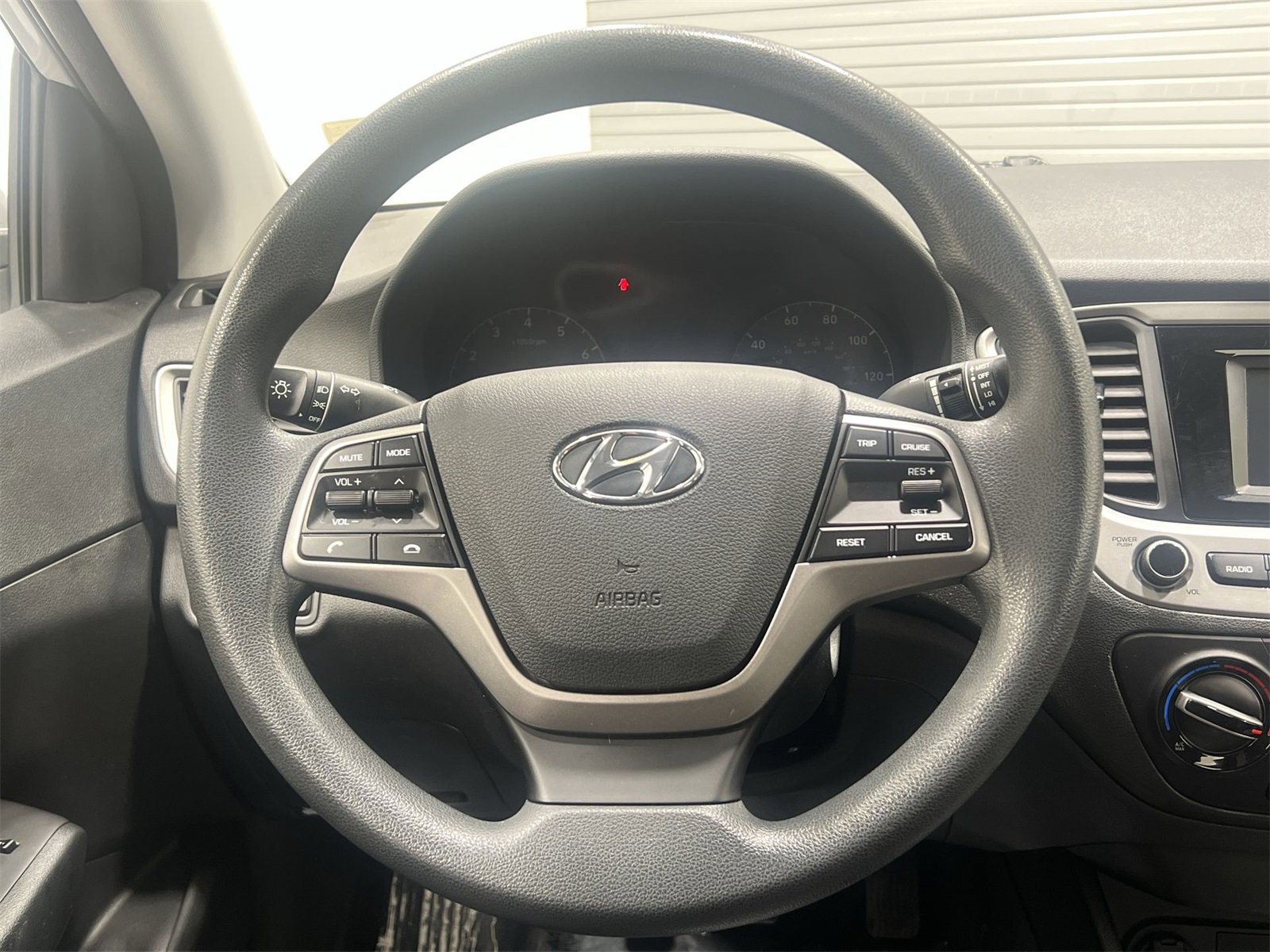 Used 2021 Hyundai Accent SE image 14