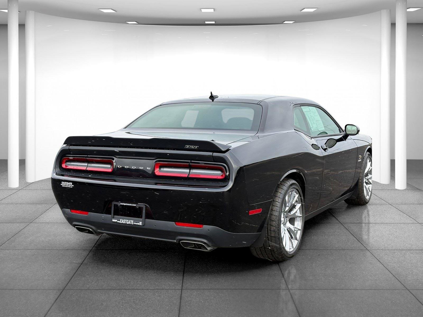 Used 2023 Dodge Challenger R/T Scat Pack image 7