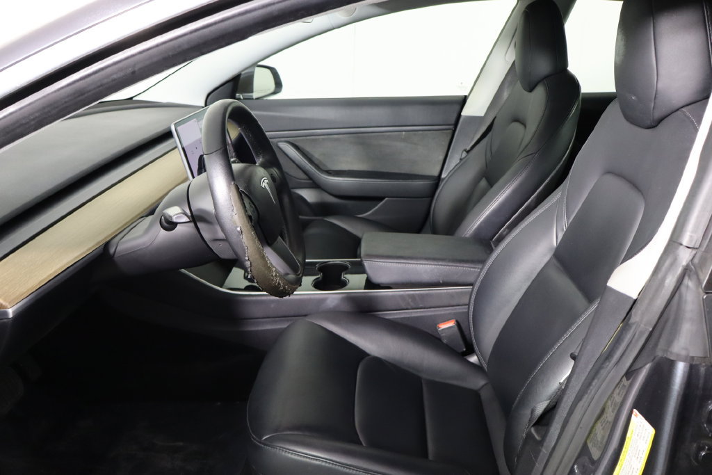 Used 2019 Tesla Model 3 Standard Range Plus RWD image 13