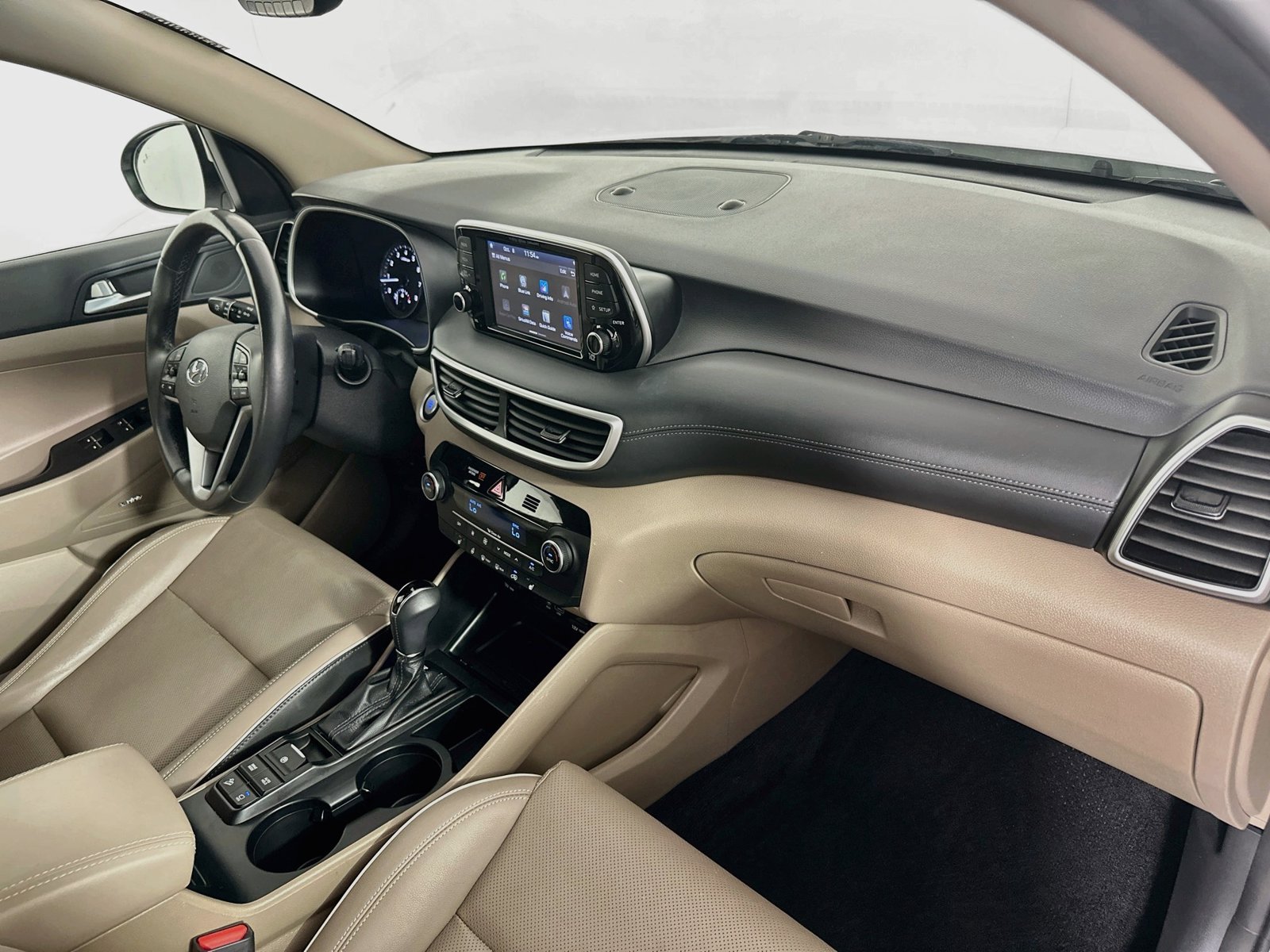Used 2021 Hyundai Tucson Limited AWD/4WD image 29
