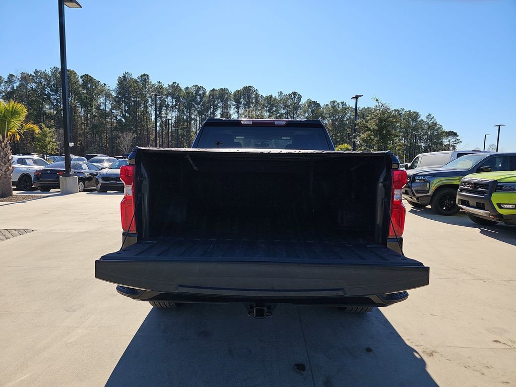 Used 2022 Chevrolet Silverado 1500 Custom image 17