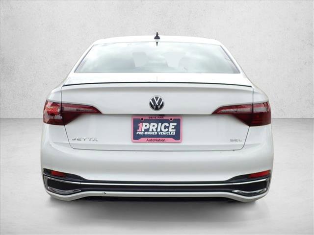 Used 2023 Volkswagen Jetta SEL FWD image 3