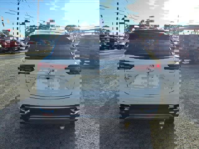 Used 2021 Buick Envision Essence w/ Technology Package I image 3