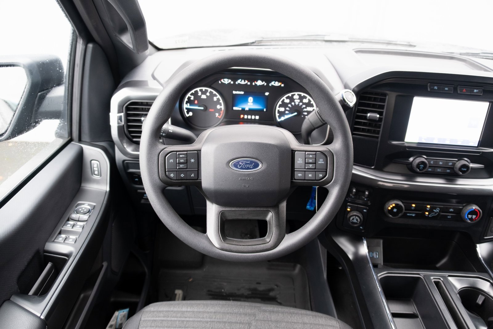 Used 2023 Ford F150 XL w/ Trailer Tow Package image 2