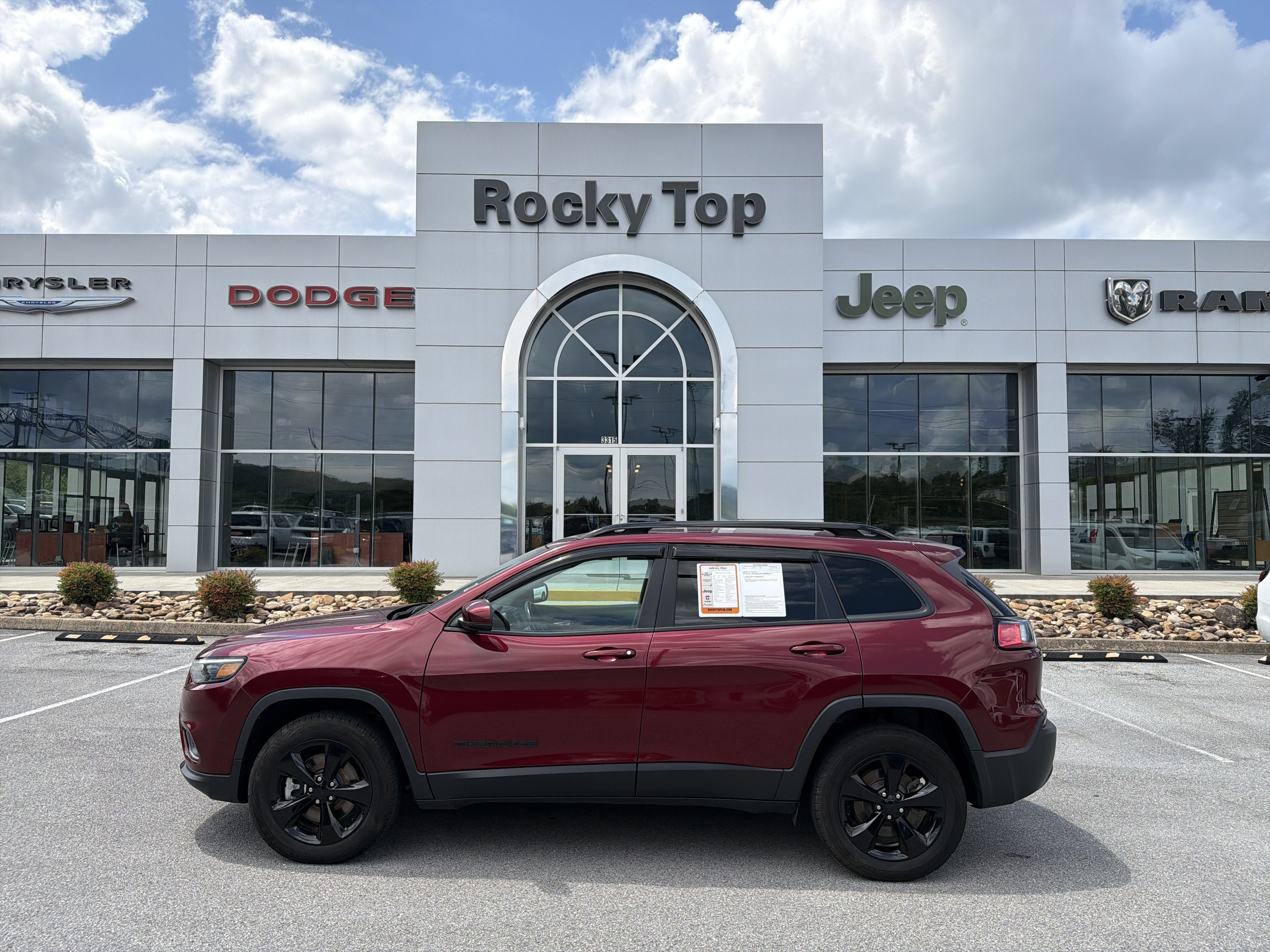 Used 2021 Jeep Cherokee Latitude Plus