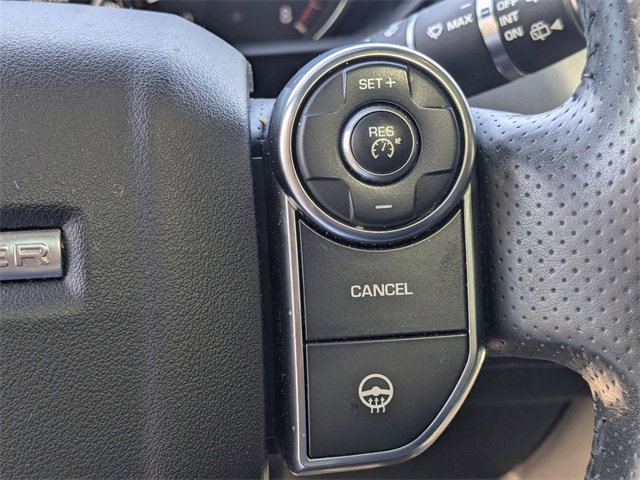 Used 2016 Land Rover Range Rover Sport HSE image 17