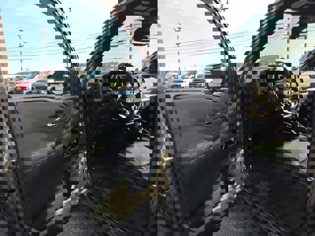 Used 2022 Nissan Frontier PRO-4X w/ Pro-4X Premium Package image 8