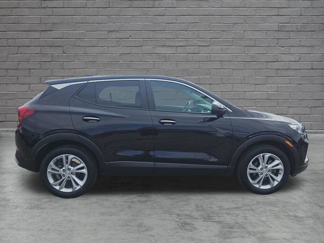 Used 2023 Buick Encore GX Preferred w/ Cold Weather Comfort Package FWD image 7