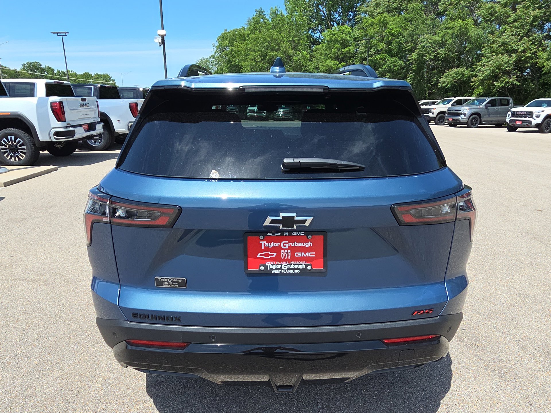 New 2026 Chevrolet Equinox RS FWD image 7
